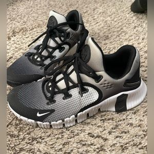 Nike Free Metcon 4 Women's Training Shoes size 7.5